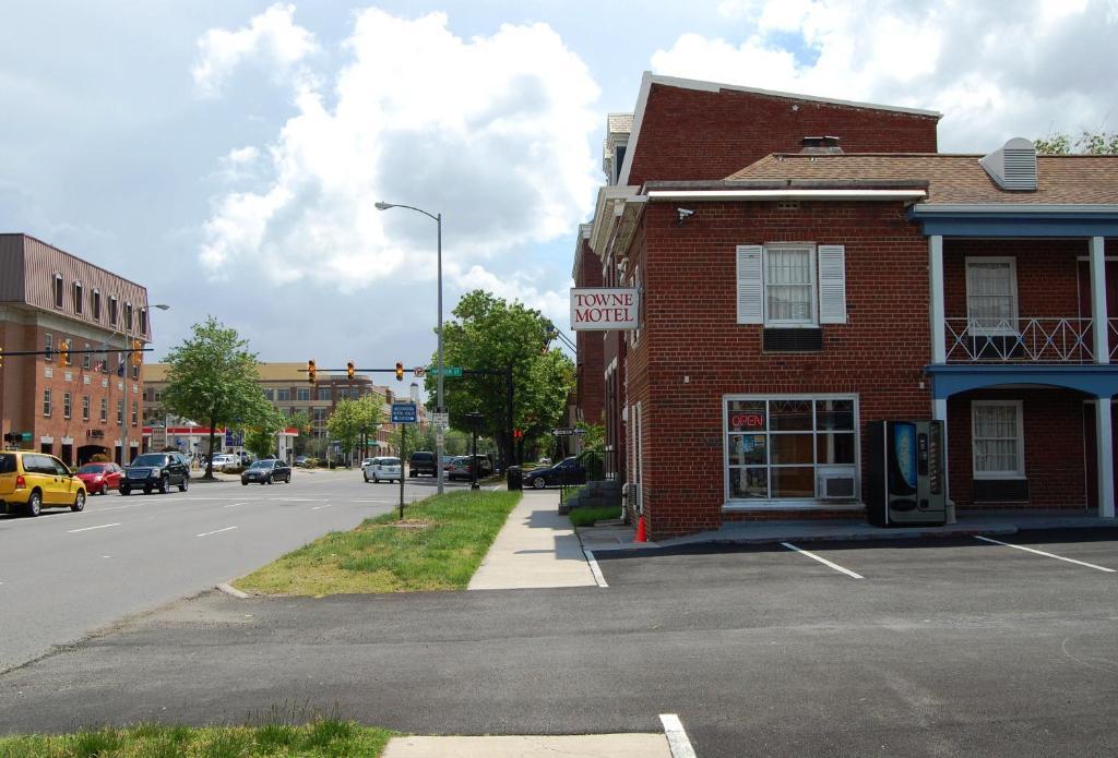 Towne Motel Alexandria Exteriör bild